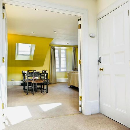 Parliament Sq Apartman EDI Kültér fotó
