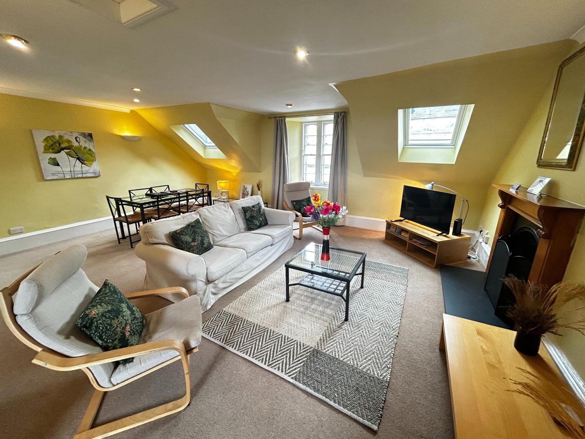 Parliament Sq Apartman EDI Kültér fotó