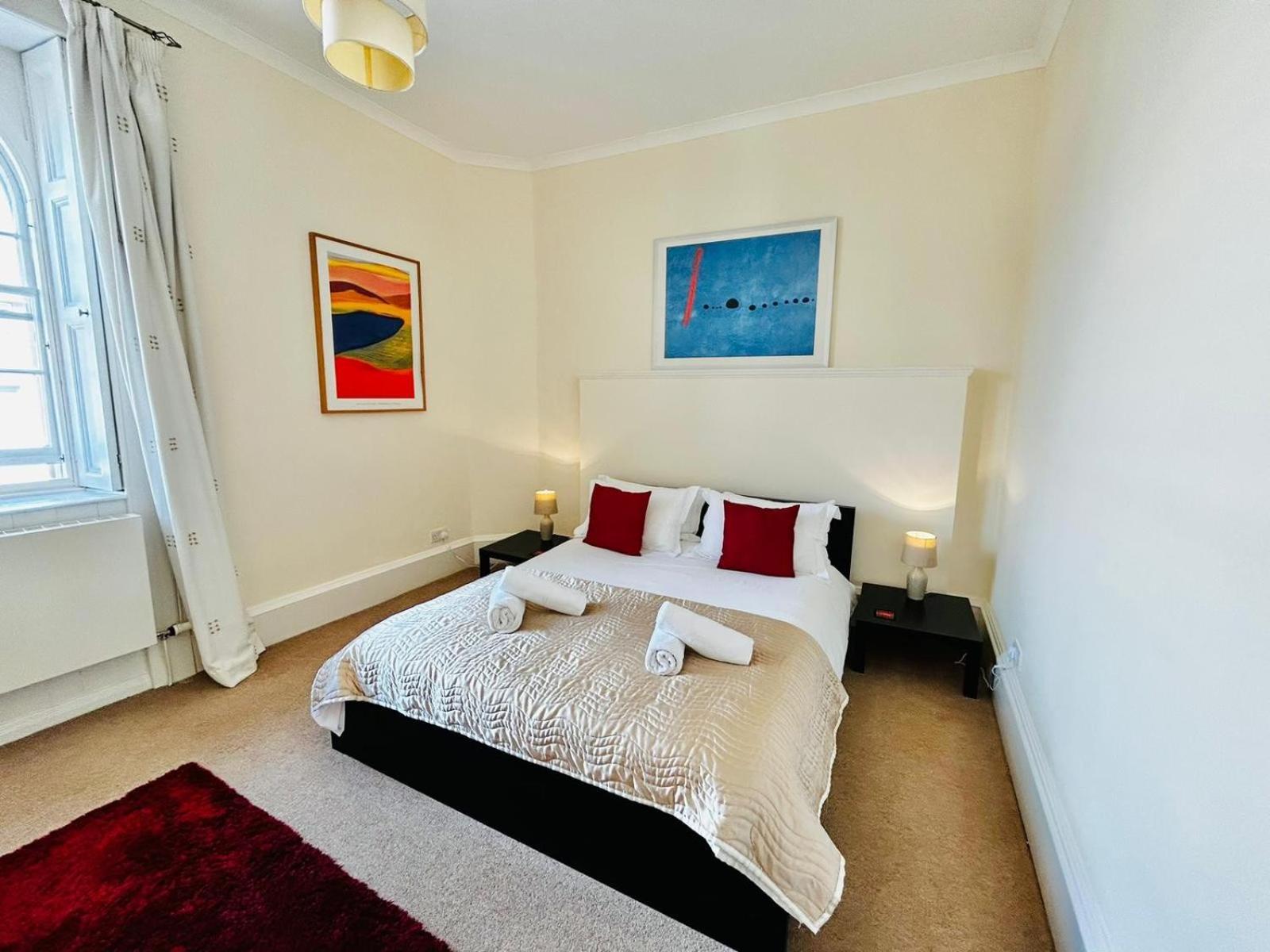 Parliament Sq Apartman EDI Kültér fotó